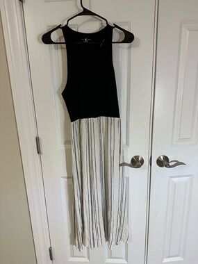 Lou & Grey Women’s Maxi Dress Black White Razorback Sleeveless Tank  Size XS